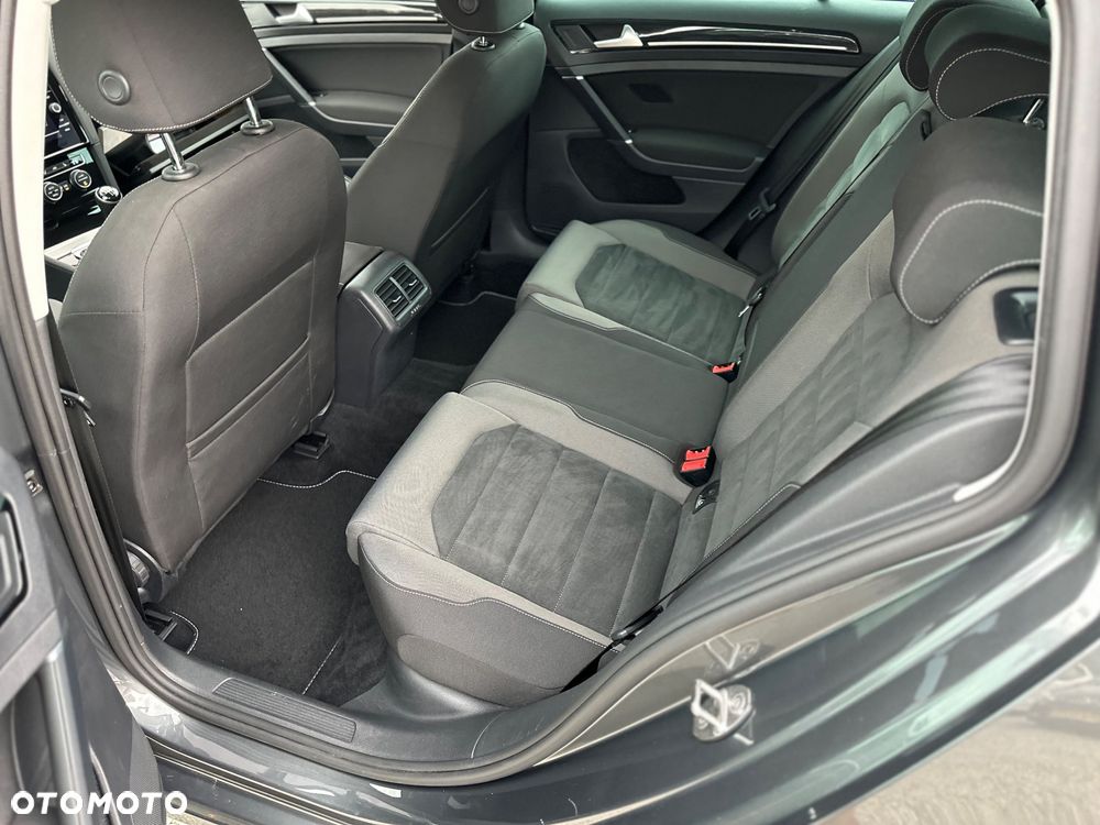 Volkswagen Golf Variant 1.5 TSI ACT OPF BlueMotion Highline - 22