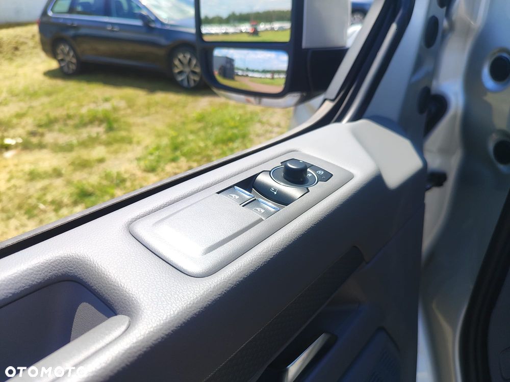 Volkswagen Caravelle 2.0 TDI L2 4Motion Style - 13