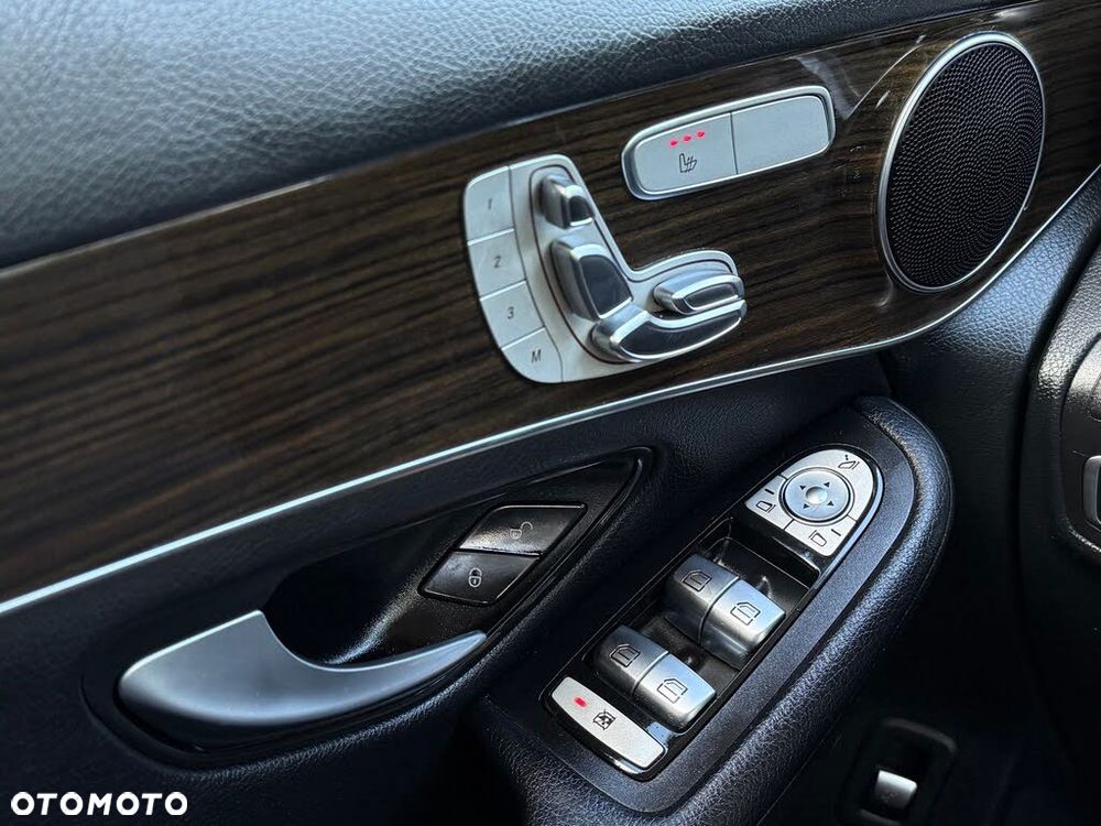 Mercedes-Benz GLC 300 4-Matic - 26