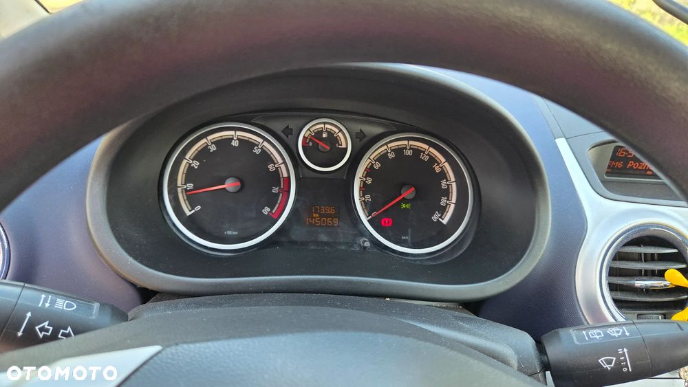 Opel Corsa 1.2 16V - 8