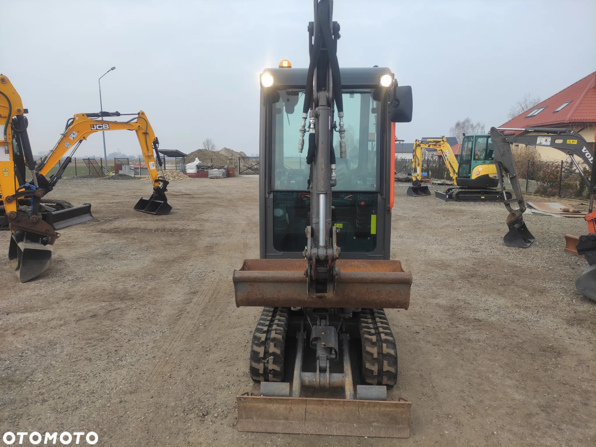 Volvo EC18 E  ECR25D - 7