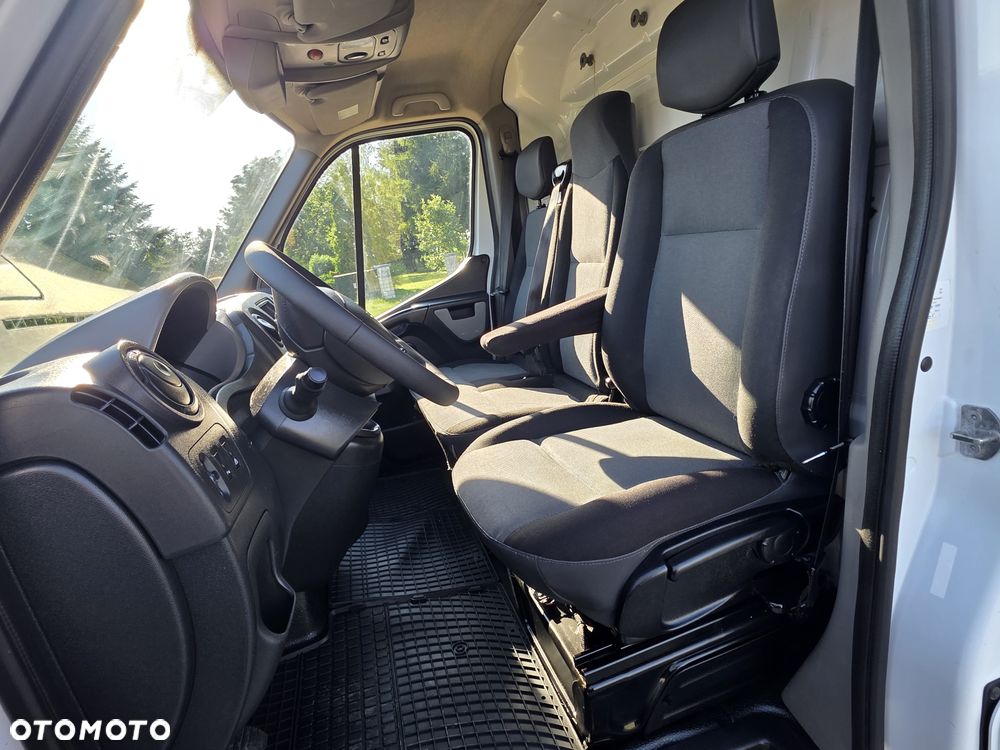 Renault Master - 16