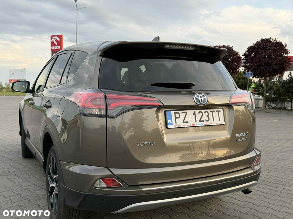 Toyota RAV4 Hybrid Prestige 4x4 - 30