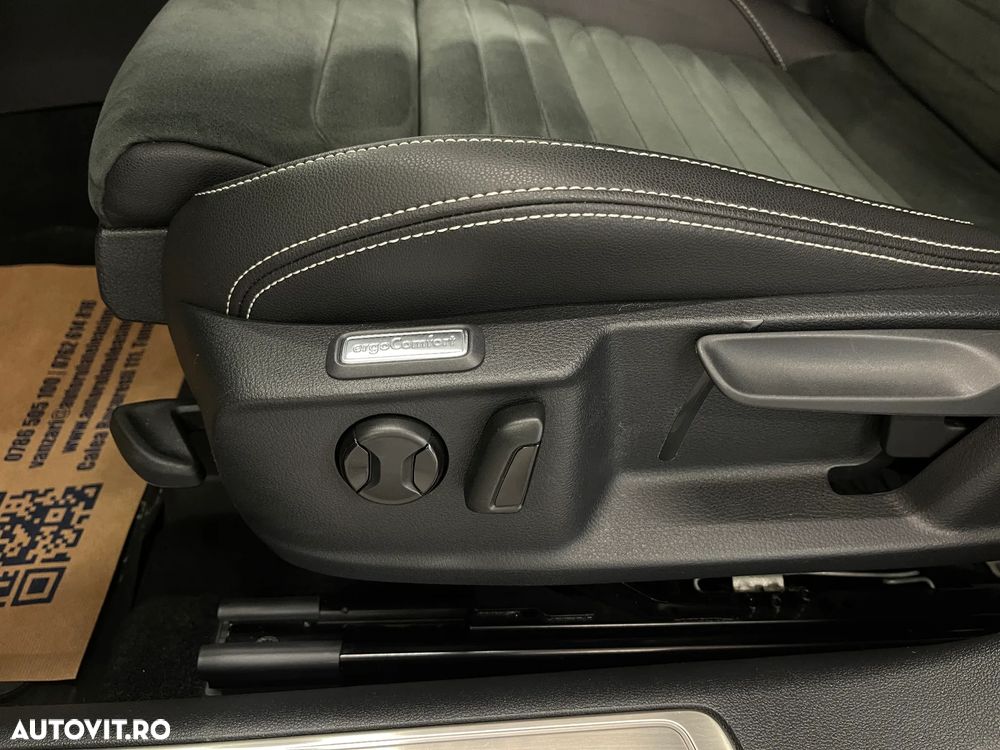 Volkswagen Passat 2.0 TDI DSG Highline - 20