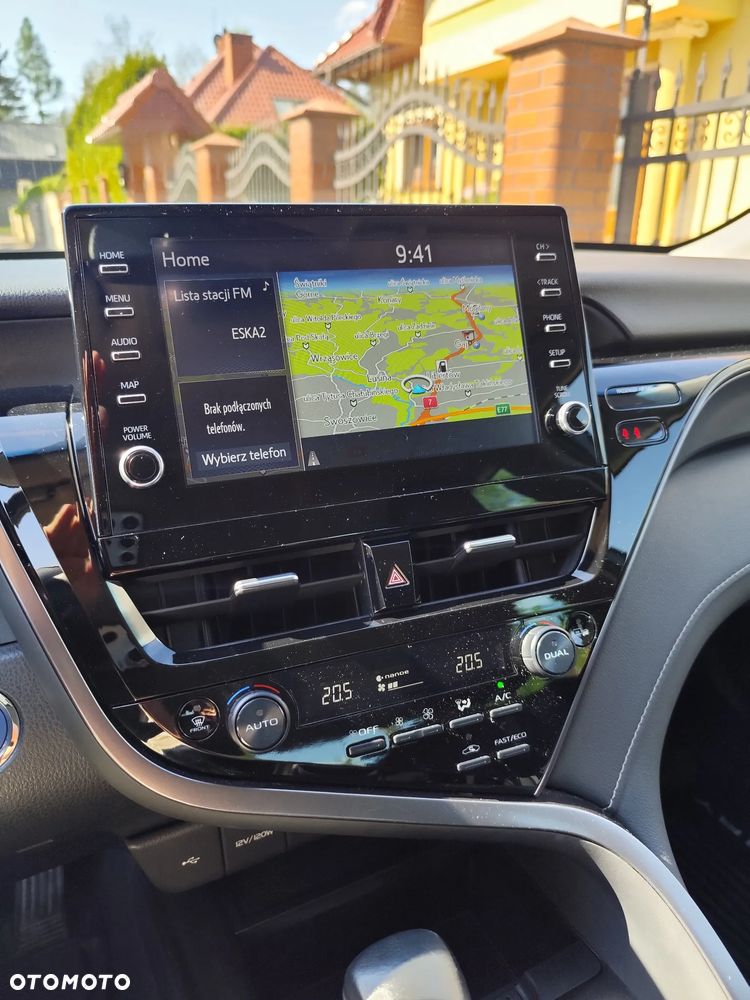 Toyota Camry 2.5 Hybrid Prestige CVT - 17