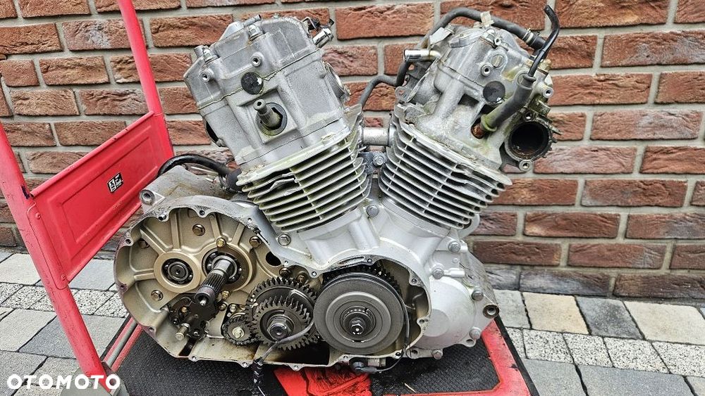 Sprawny silnik Honda VT1300 CX Fury - 9