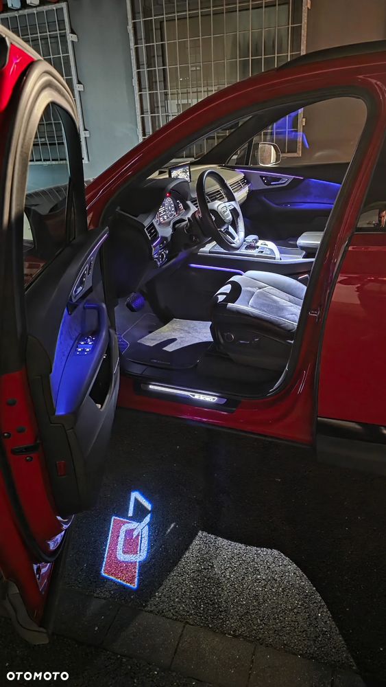 Audi Q7 - 12
