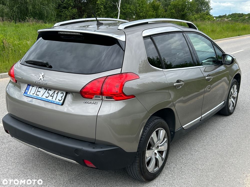 Peugeot 2008 - 6