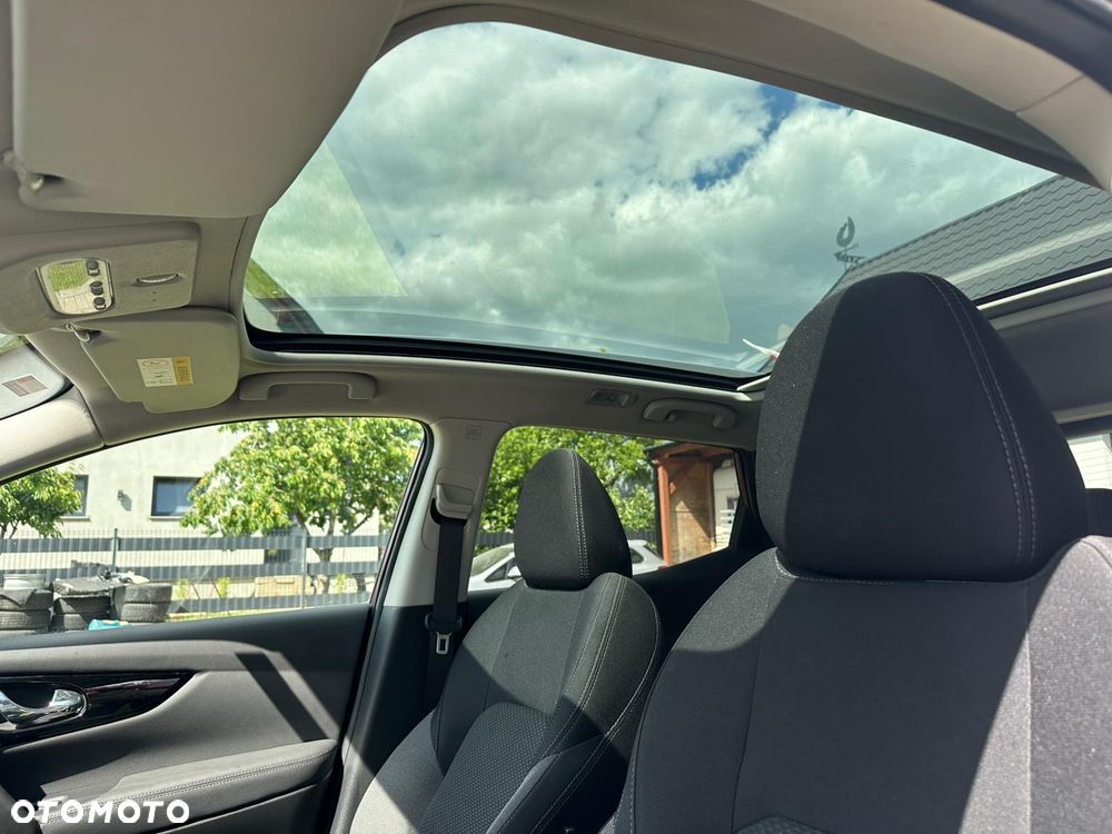 Nissan Qashqai - 12