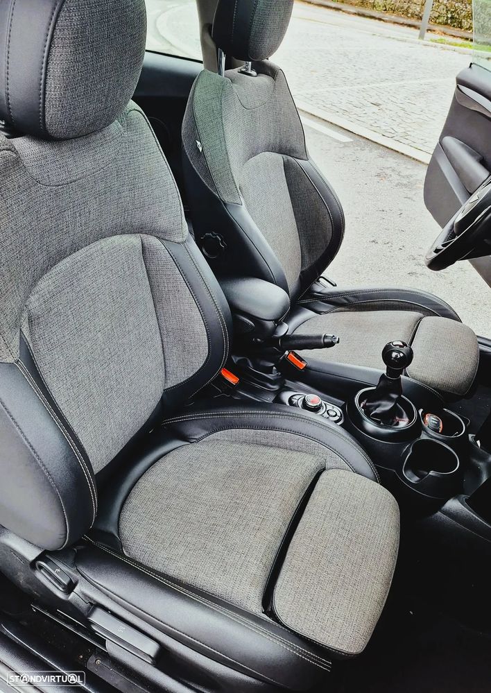 MINI 3 Portas Cooper SD - 22