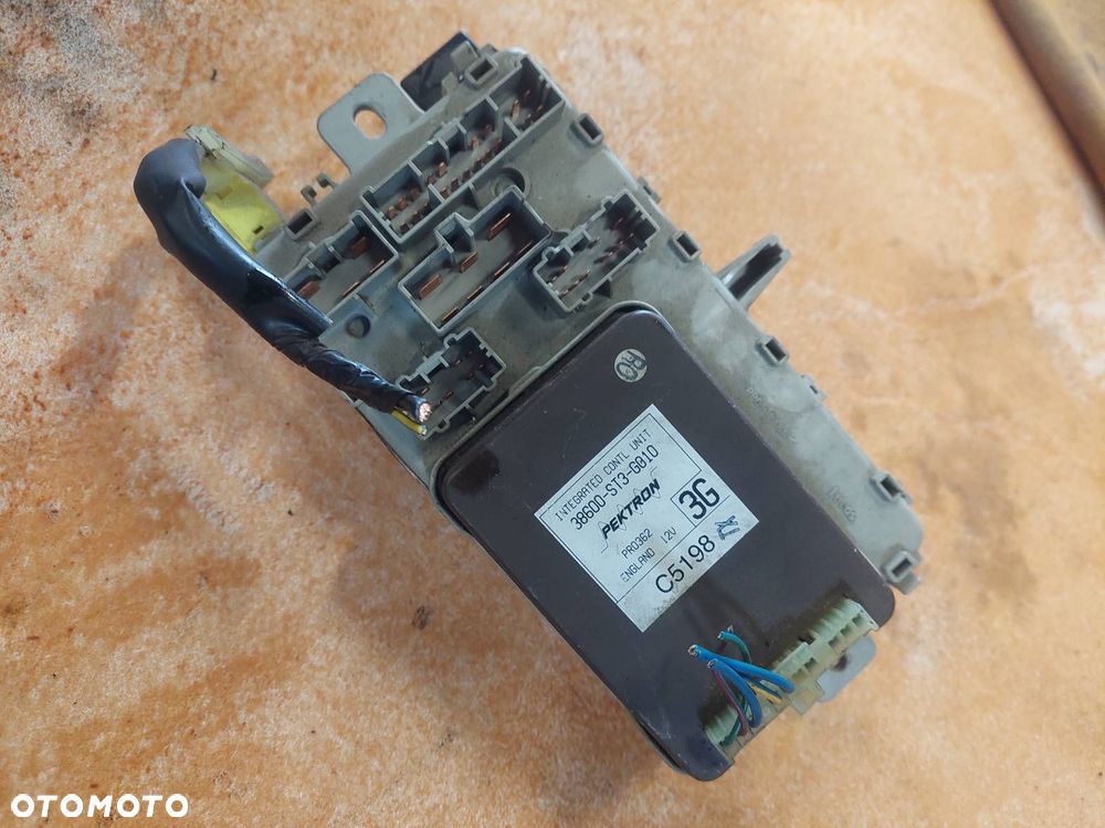 SILNIK BENZYNOWY + KOMPLETNY OSPRZĘT  HONDA CIVIC VI LIFT (ANGIELKA) D14Z3 - 11