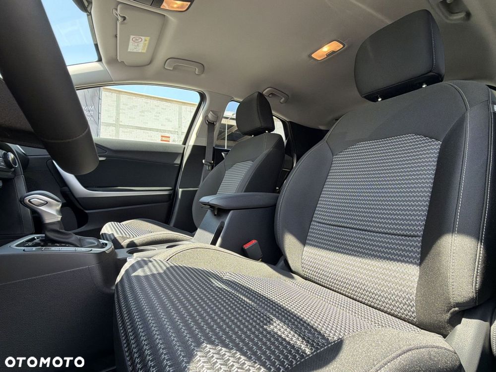 Kia XCeed 1.6 T-GDI M DCT - 13