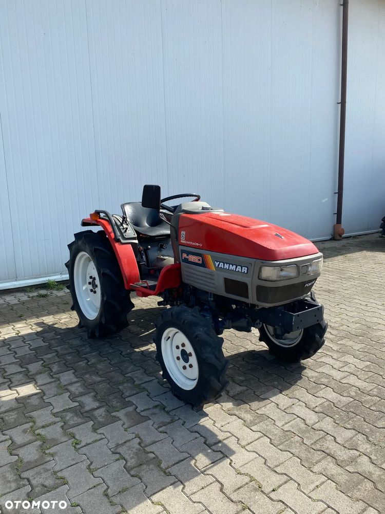 Yanmar F220 - 1