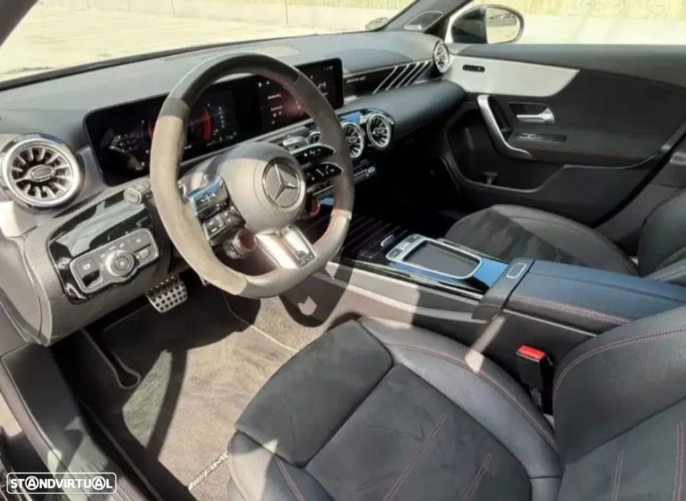 Mercedes-Benz A 45 AMG S 4Matic+ Speedshift DCT 8G Street Style Edition - 14