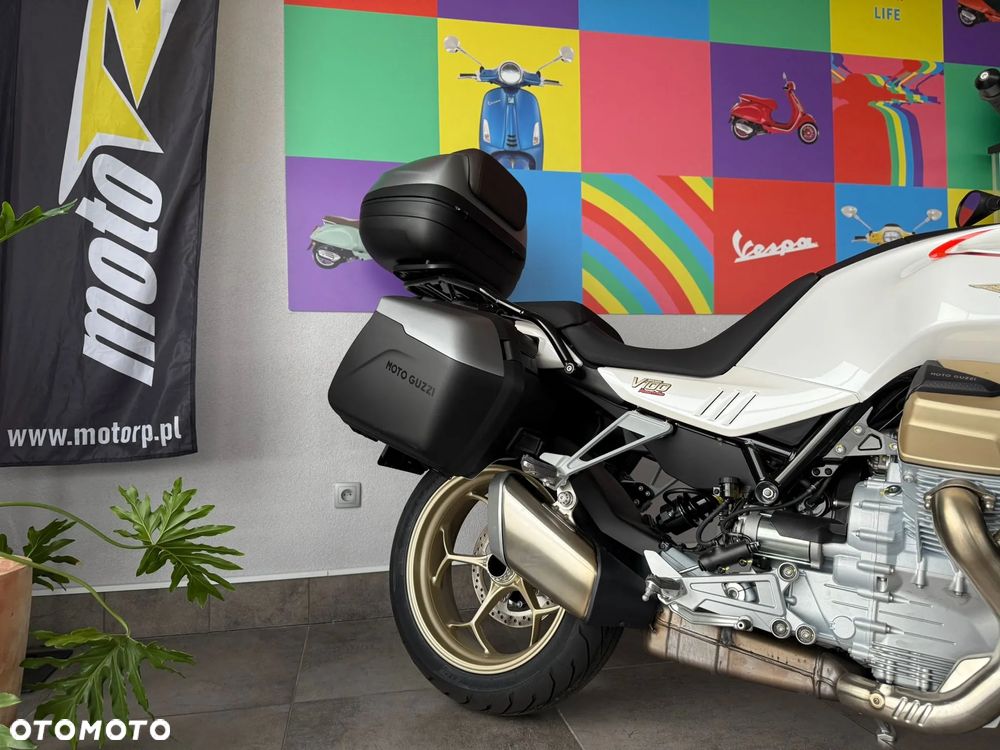 Moto Guzzi V100 Mandello - 8