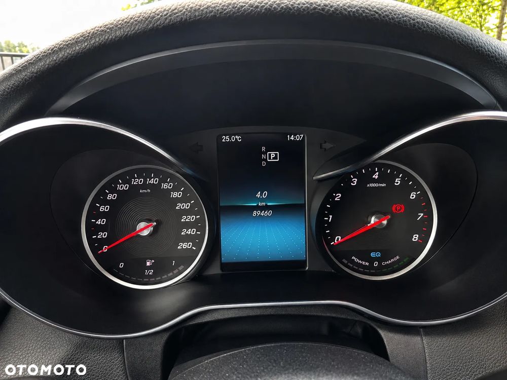 Mercedes-Benz Klasa C 200 4MATIC 9G-TRONIC - 9