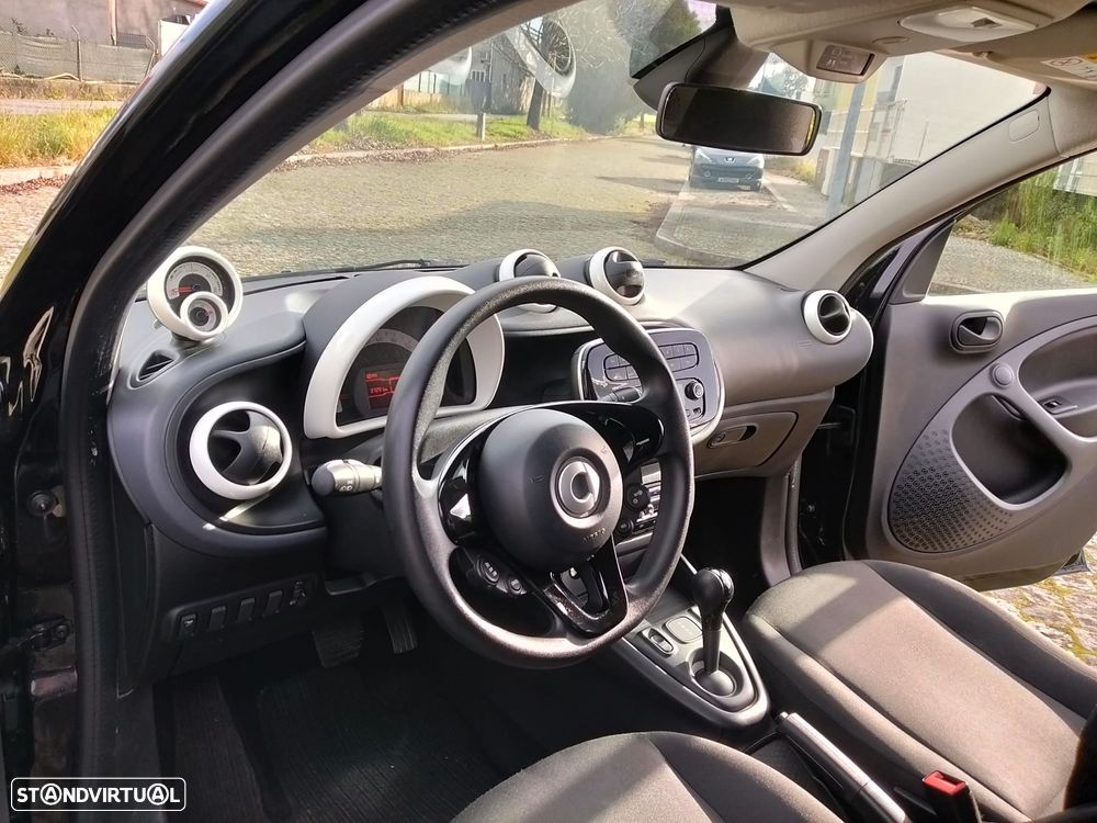 Smart ForFour EQ pulse - 13