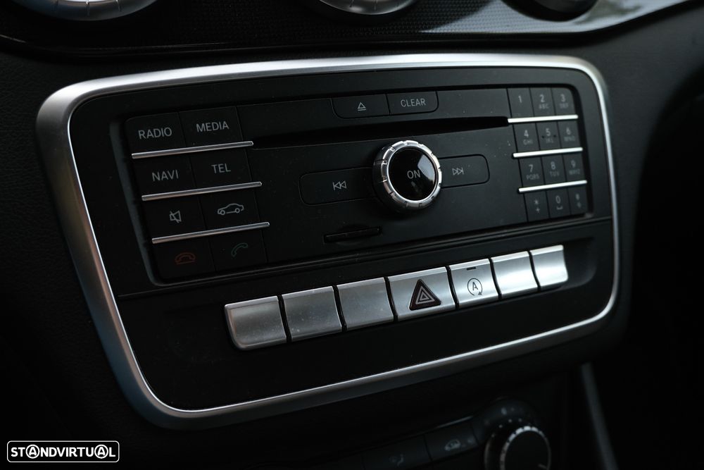 Mercedes-Benz CLA 180 CDI StreetStyle - 21