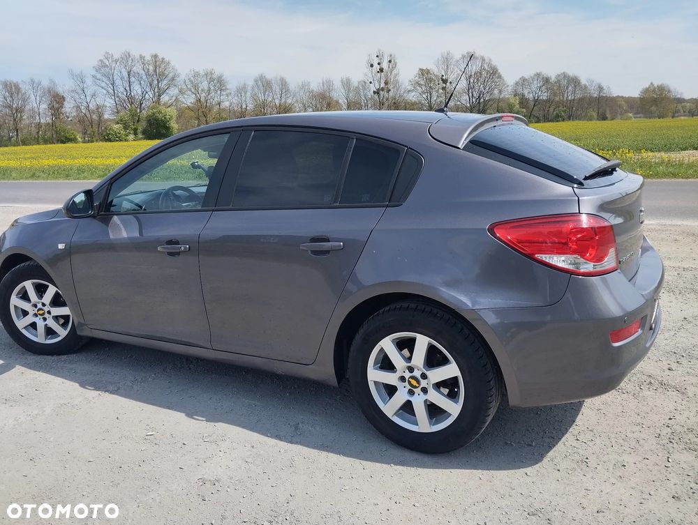 Chevrolet Cruze 1.8 LS (klm) - 4