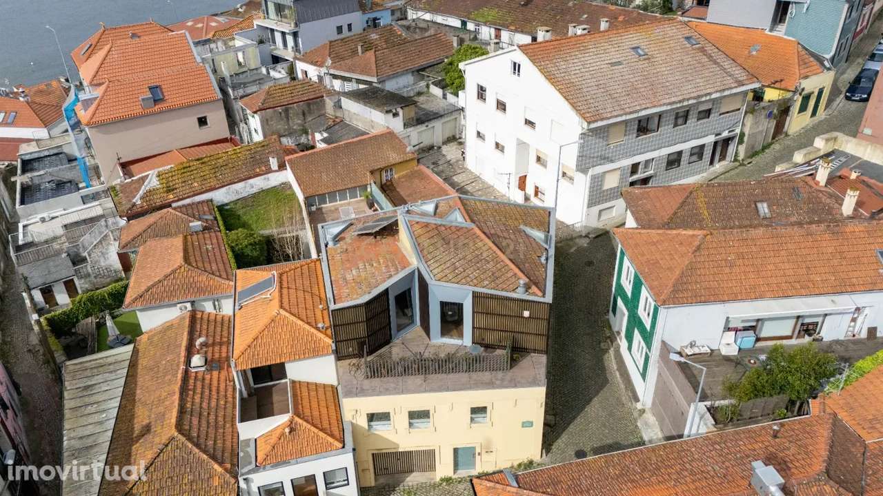 Exclusiva Moradia de Luxo no Coração do Ouro – Rua Senhor da Boa Morte - Grande imagem: 5/43