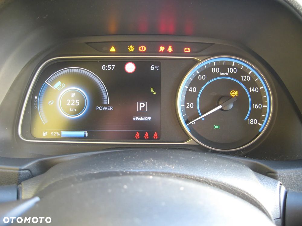 Nissan Leaf 40 kWh N-CONNECTA - 30