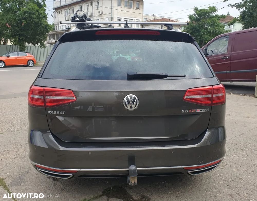 Volkswagen Passat 2.0 TDI SCR 4Motion DSG Highline - 2