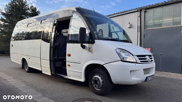 Iveco Wing /34 miejsca /mały przebieg /Cena:109000 zł netto