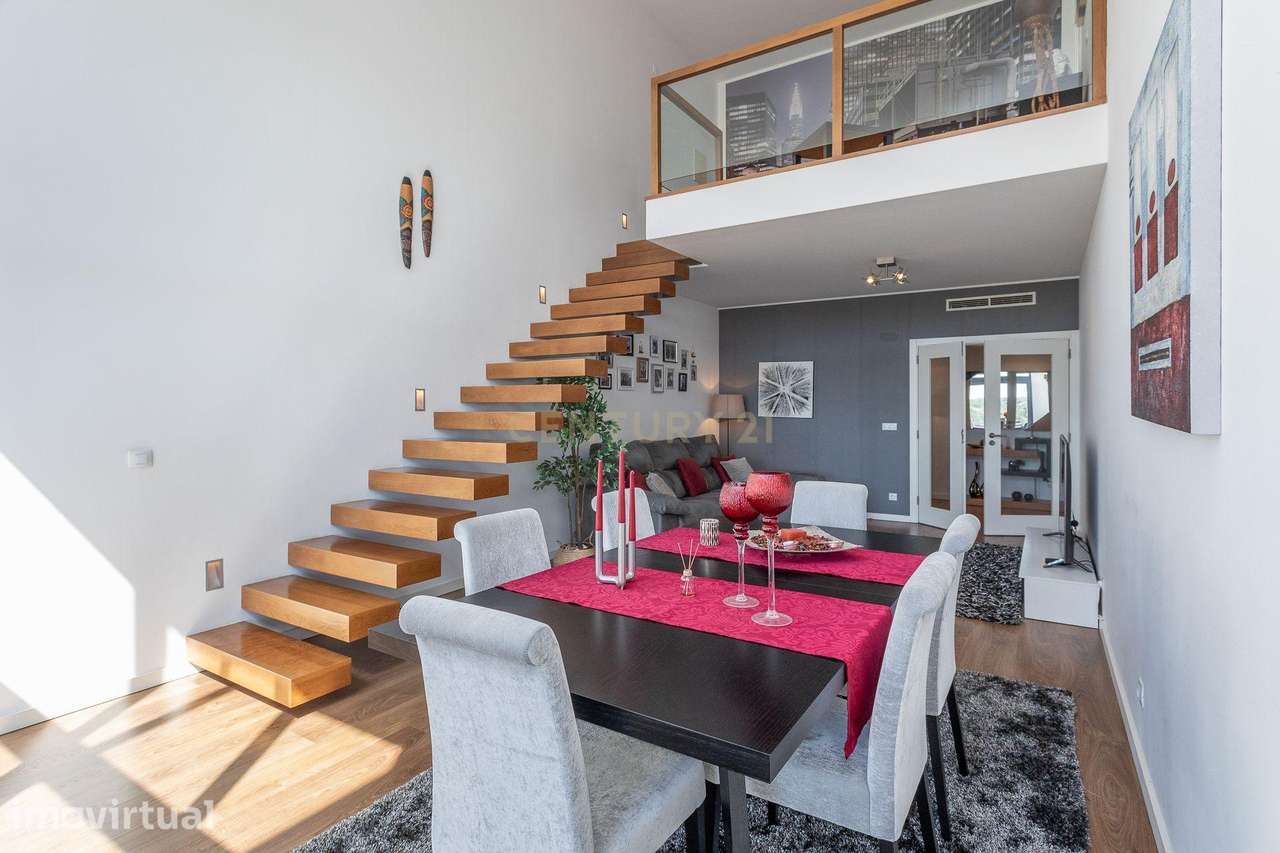 DUPLEX T4 +1 | TERRAÇOS D’AMORA - SEIXAL - Grande imagem: 2/60