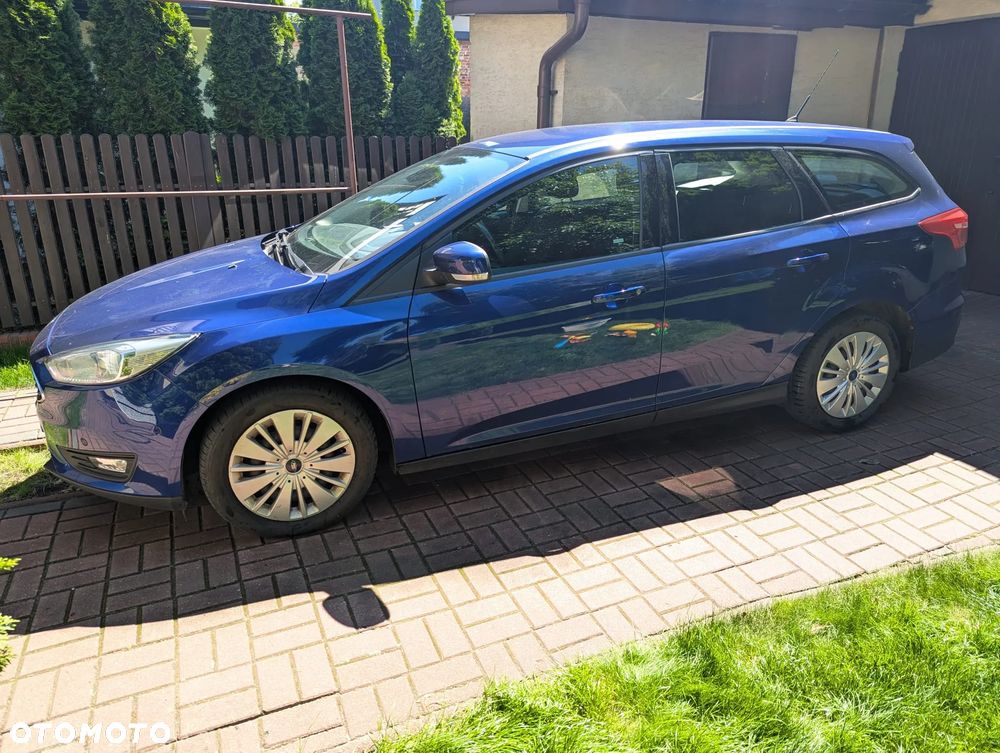 Ford Focus 1.5 EcoBoost Trend ASS - 2