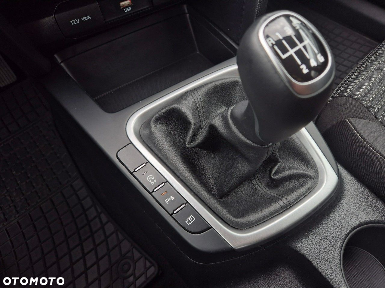 Kia XCeed - 21