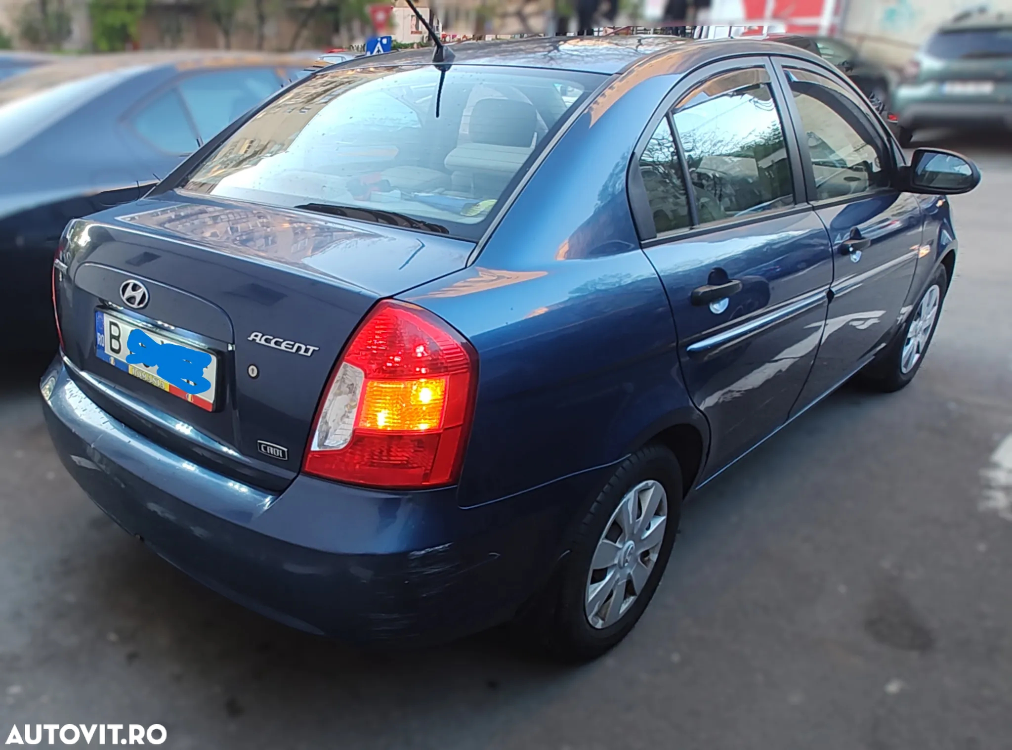Hyundai Accent MC 1.5 CRDI GL FULL - 3