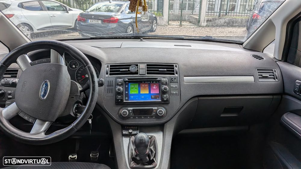 Ford Focus C-Max 1.6 TDCi Ghia — fotografia 7