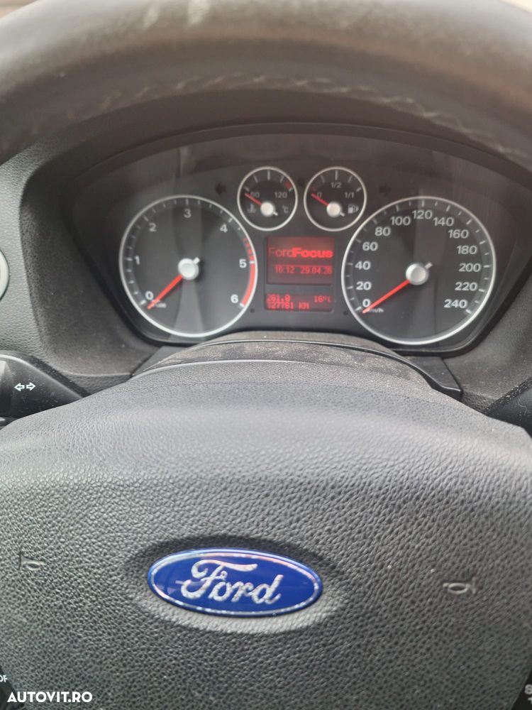 Ford Focus 1.6 TDCi Trend - 10