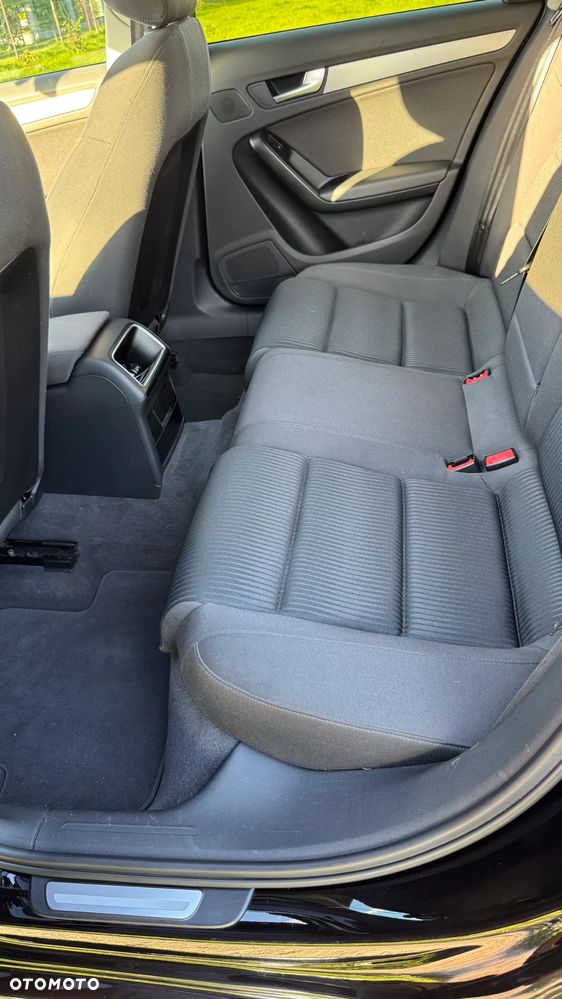 Audi A4 Avant 2.0 TDI DPF Attraction - 10