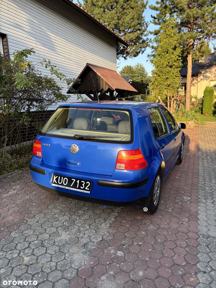 Volkswagen Golf 1.4 - 29