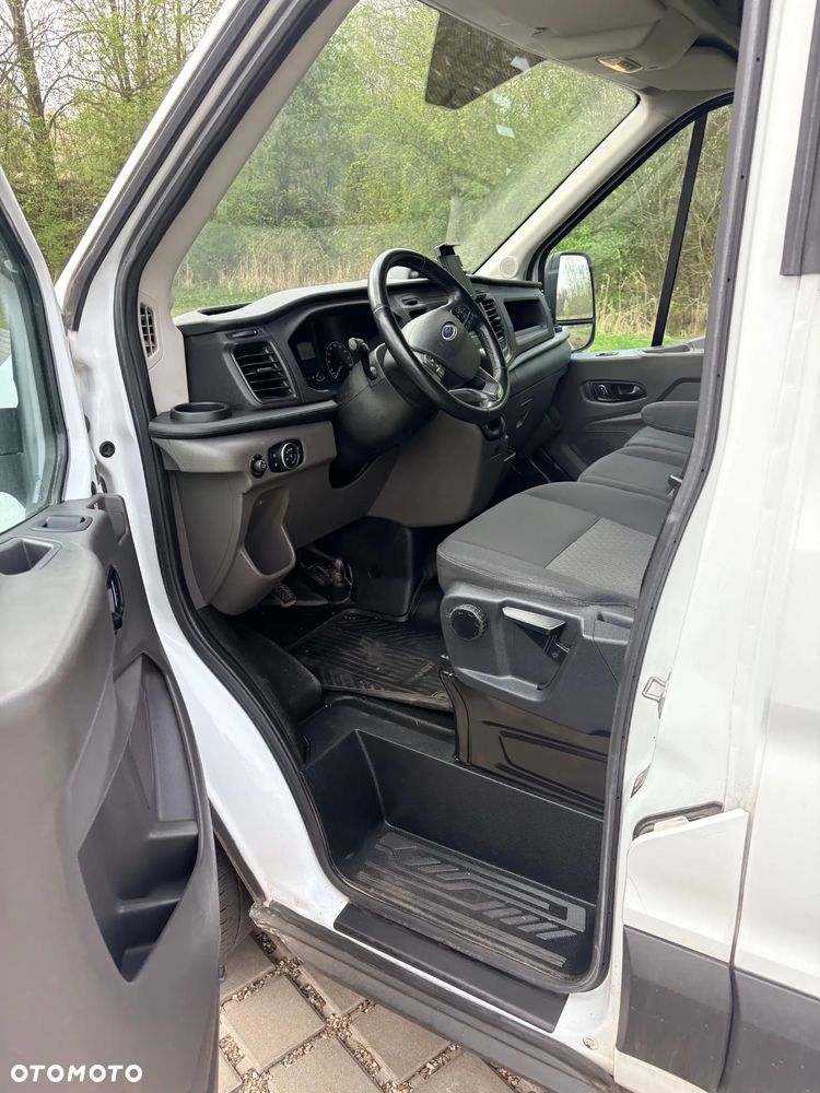 Ford Transit - 8