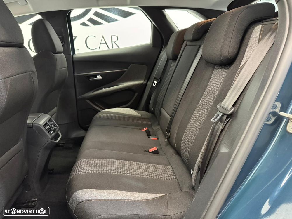 Peugeot 3008 1.5 BlueHDi Active - 8