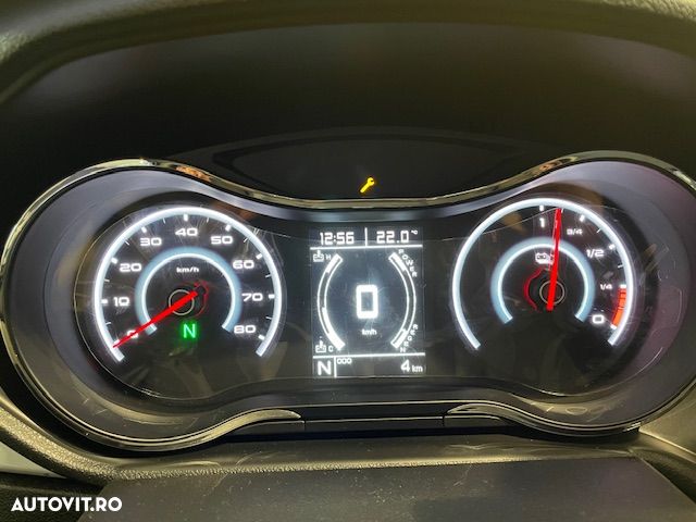 Aixam Crossover - 17