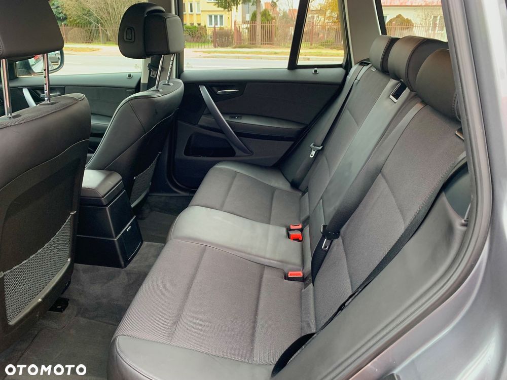 BMW X3 xDrive20i Edition Exclusive - 23