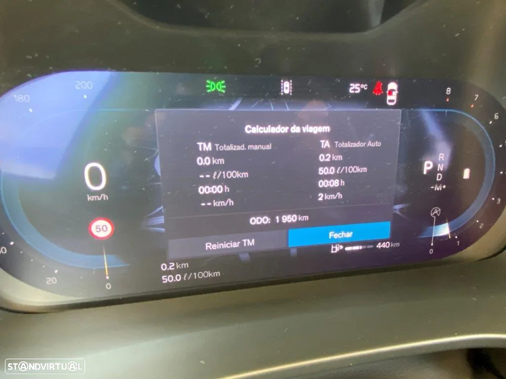 Volvo XC 40 2.0 B3 Black Edition - 15