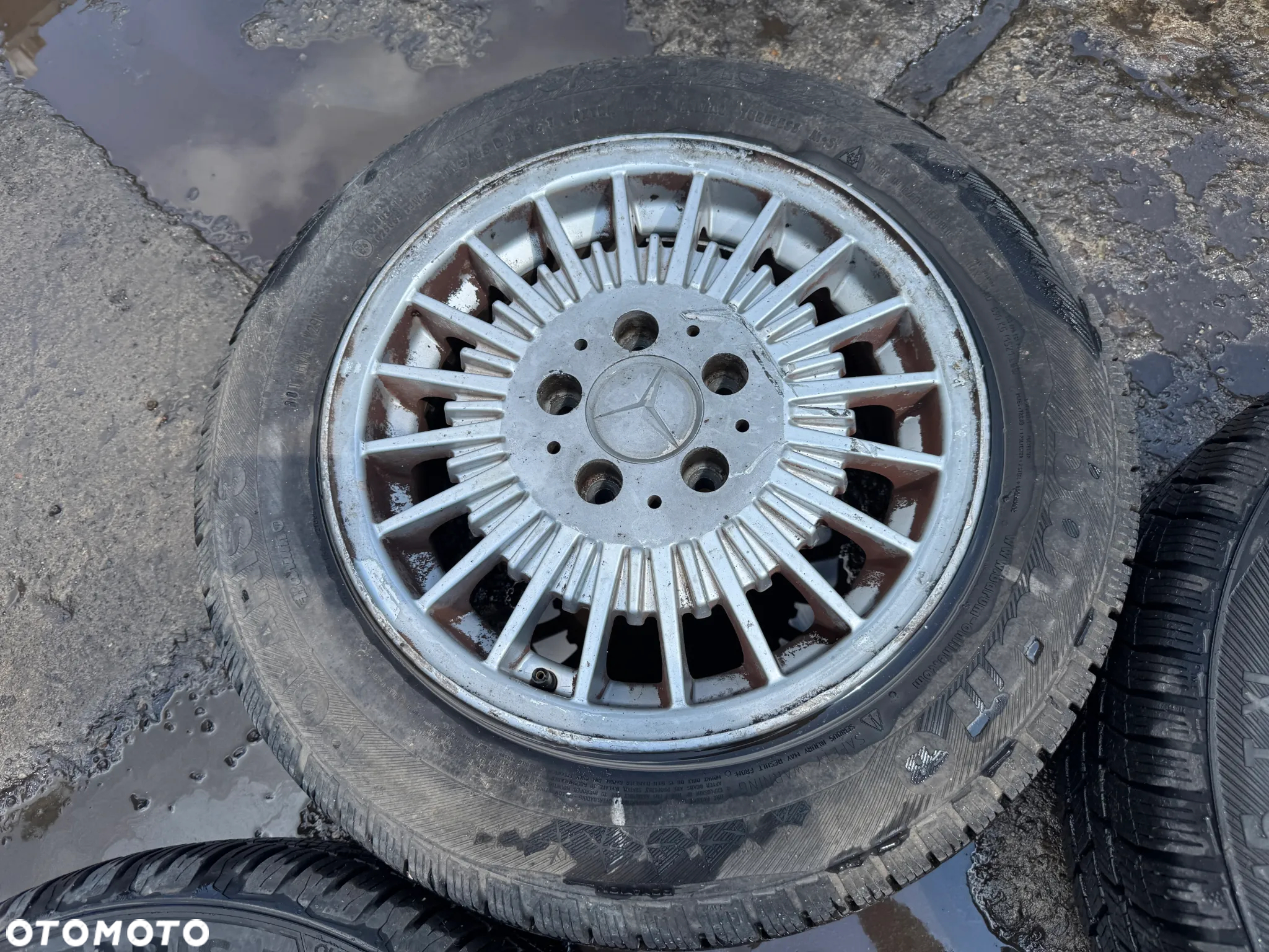 Koła felgi 15' B66470003 Mercedes E-Klasa W124 5x112 7Jx15H2 ET41 - 4