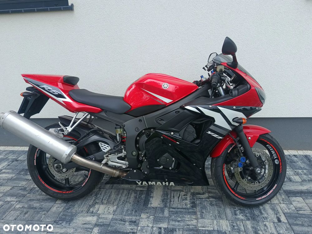Yamaha R6 - 2