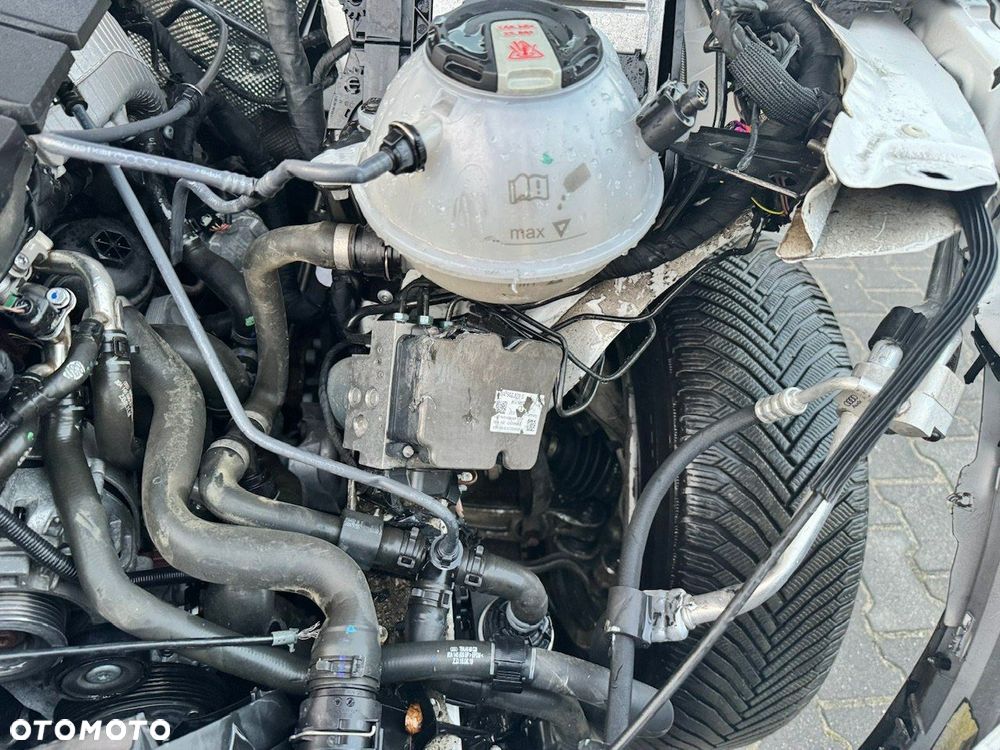 Audi Q5 40 TDI quattro S tronic - 28