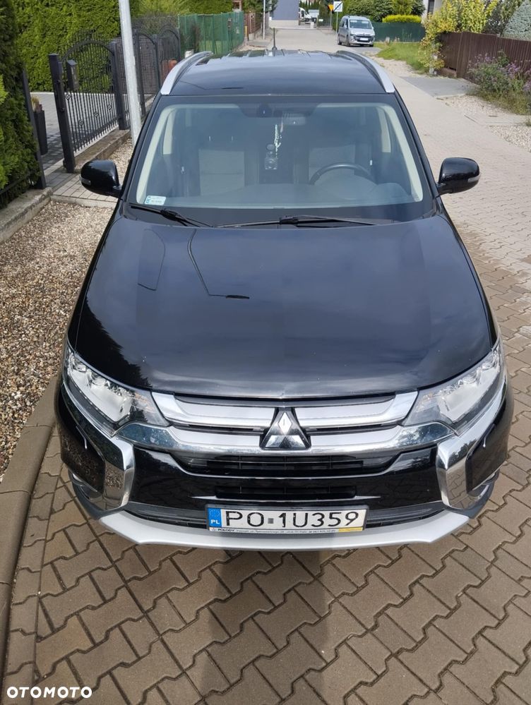 Mitsubishi Outlander - 4