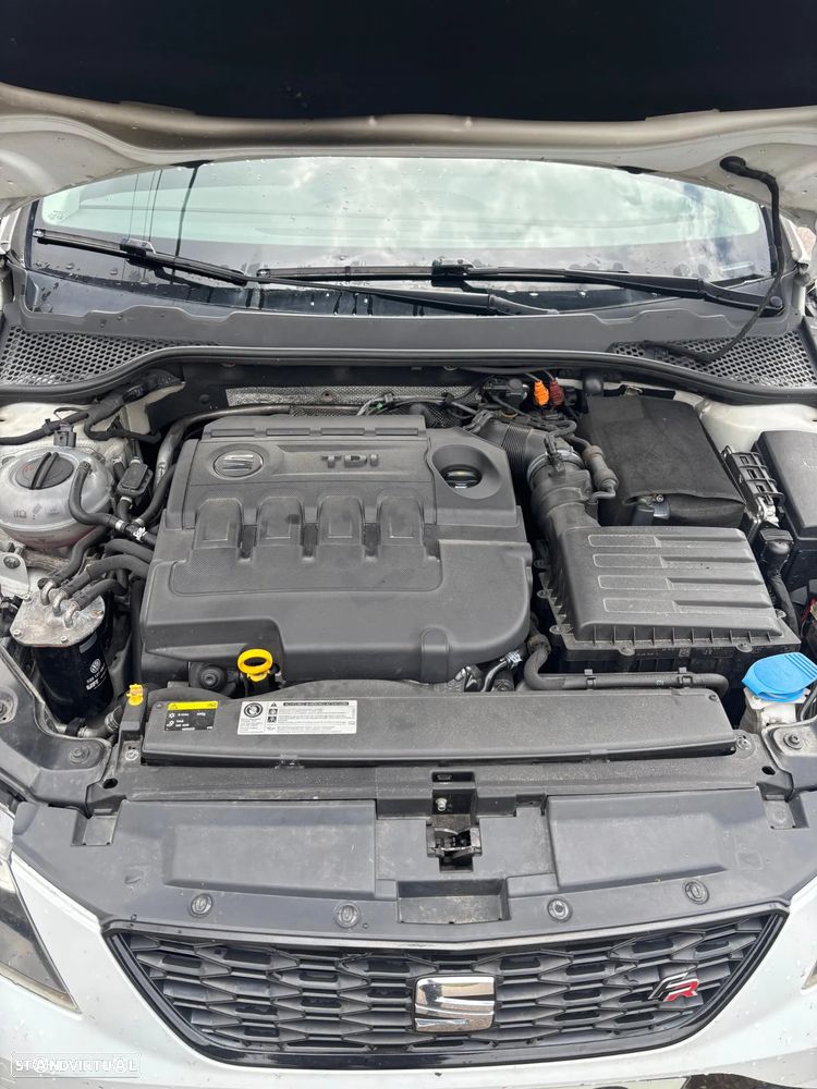 SEAT Leon 2.0 TDI DPF S&S FR - 6