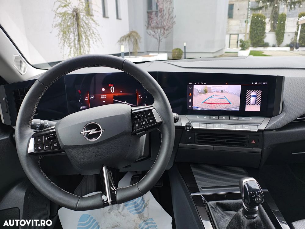 Opel Astra Sport Tourer 1.2L Turbo Start/Stop Business Edition - 15