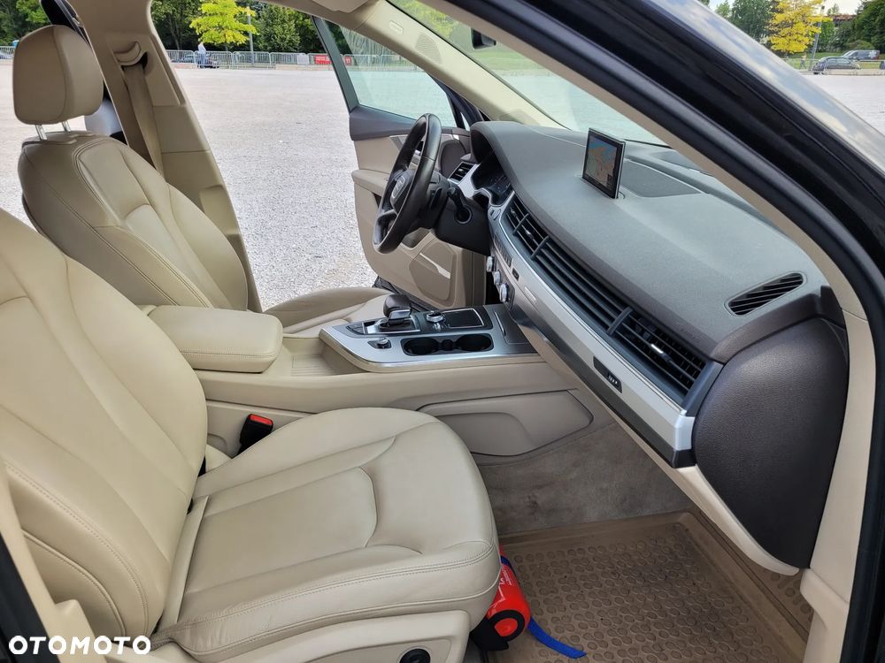Audi Q7 - 14