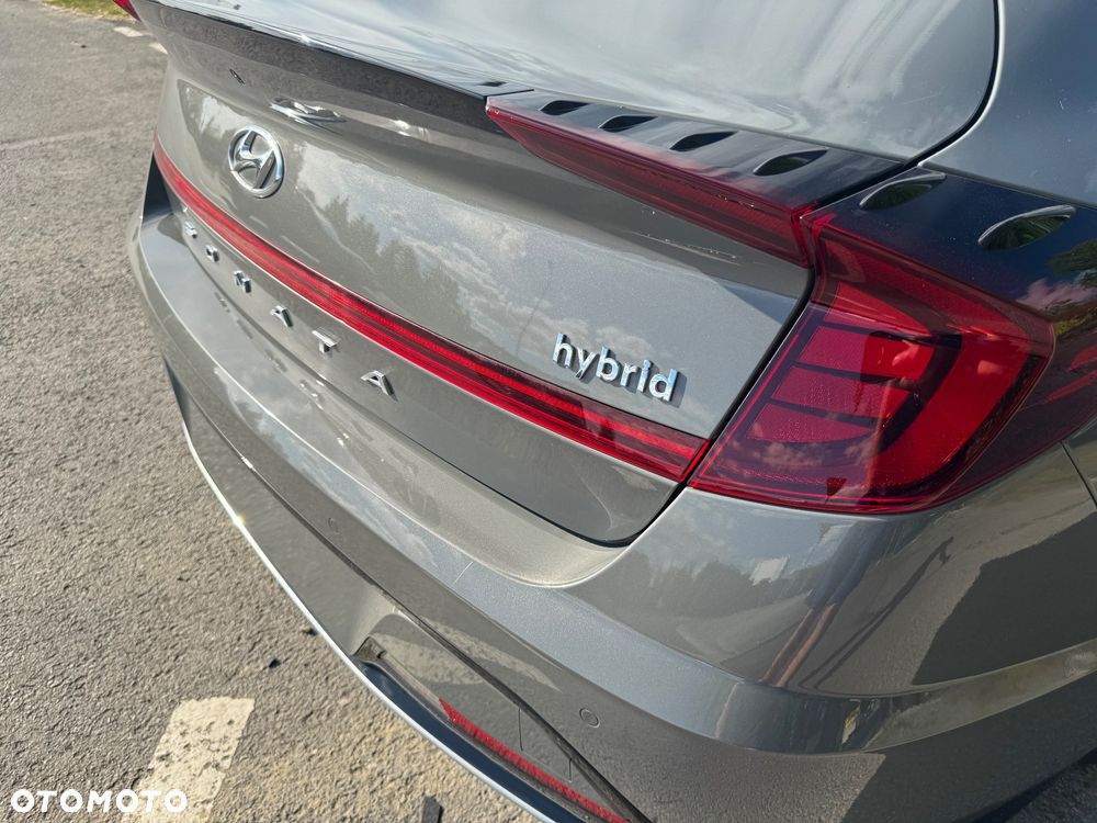 Hyundai Sonata - 9