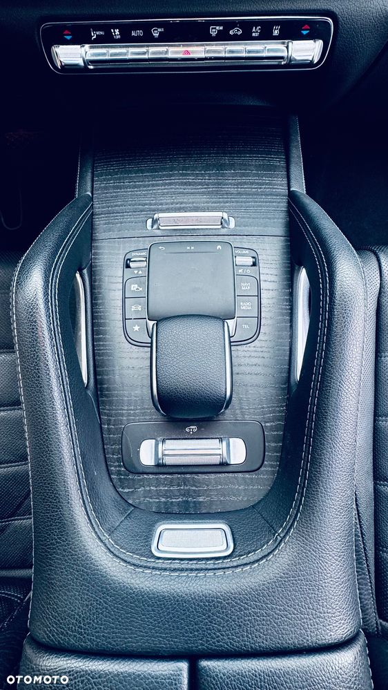 Mercedes-Benz GLE 350 e 4-Matic - 4