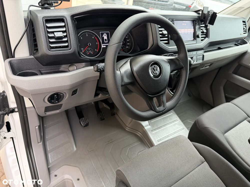 Volkswagen Crafter Doka Brygadówka 7 osób - 16